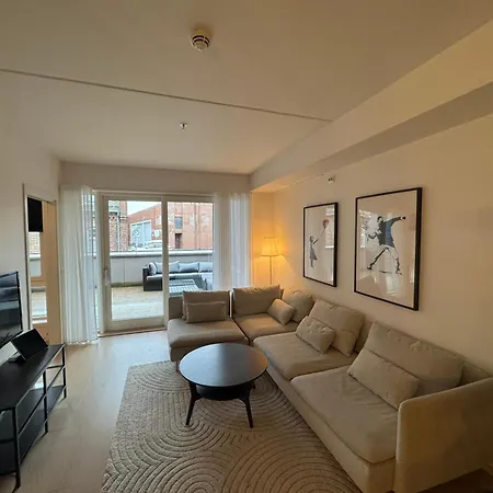 Modern Three-room Apartment, Private Terrace And Roof Terrace Apartment Trondheim