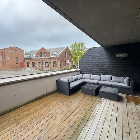 Modern Three-room Apartment, Private Terrace And Roof Terrace