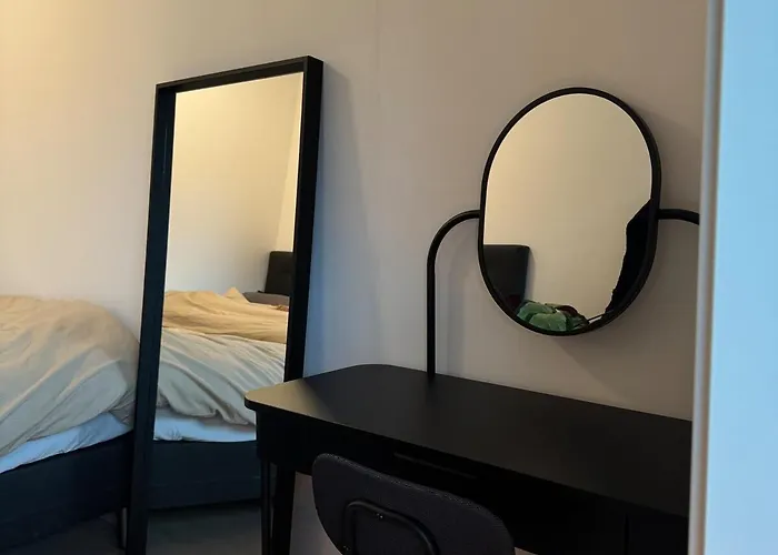 Modern Three-room Apartment, Private Terrace And Roof Terrace Apartmán *